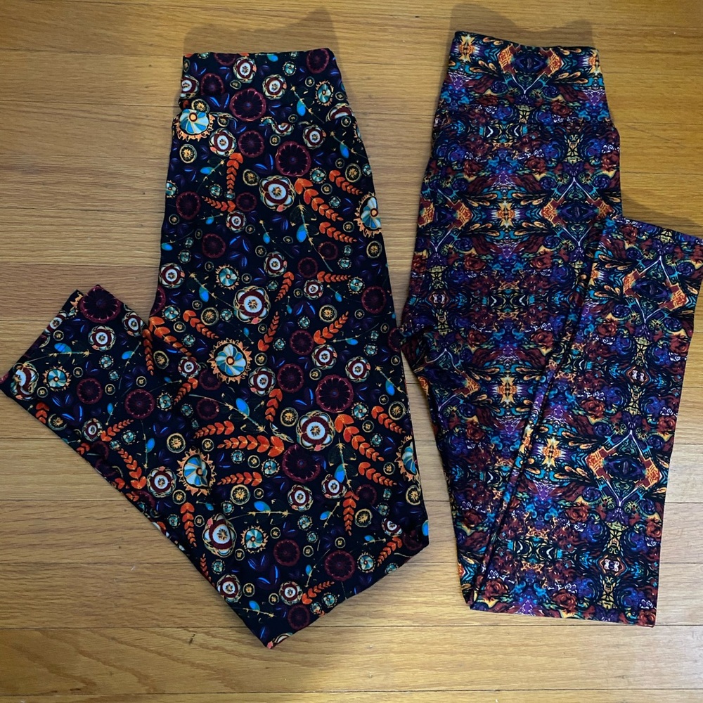 Two LuLaRoe Leggings